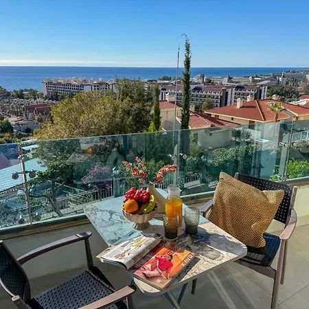 Qoople Elite Admiral Apartmán Alanya