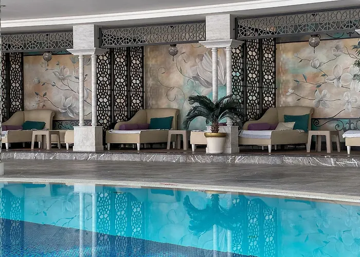 Qoople Elite Admiral Apartment