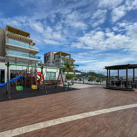 Qoople Elite Admiral דירה